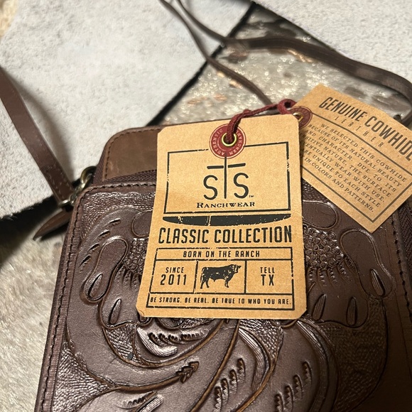 STS Ranchwear - Picture 7 of 11